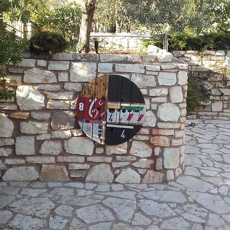 Villas Art 1 Vila